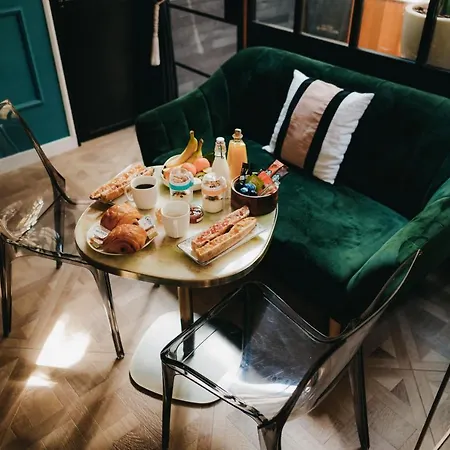 Bed & Breakfast La Belle Endormie French Bordeaux